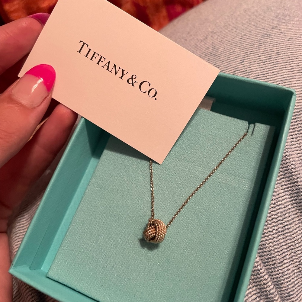 Tiffany And Co. Twist Knot Necklace Silver